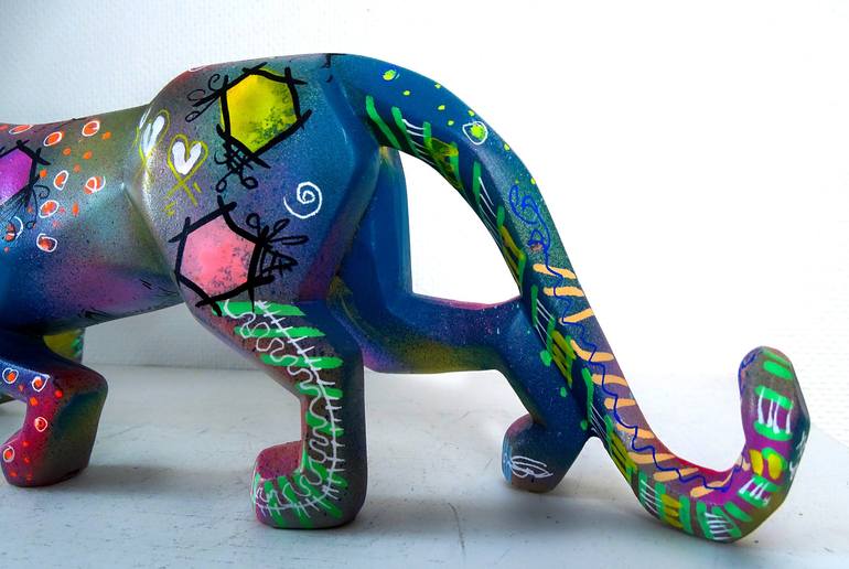 Original Pop Art Animal Sculpture by Priscilla Vettese