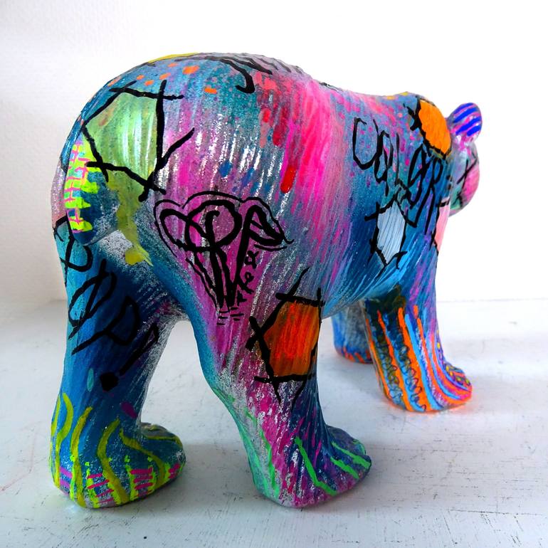 Original Pop Art Animal Sculpture by Priscilla Vettese