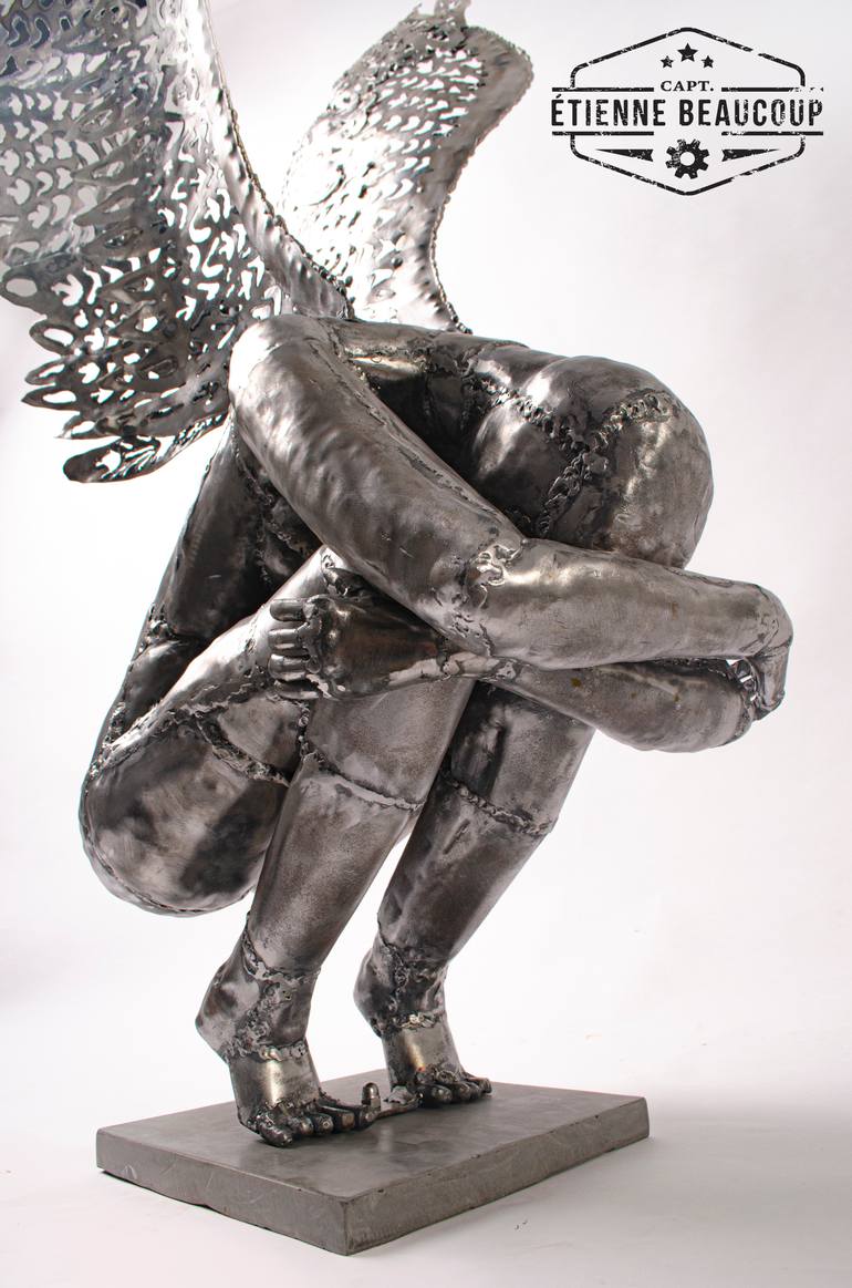 Original Figurative Other Sculpture by Etienne Beaucoup