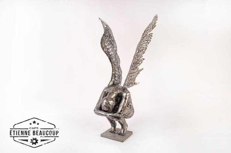 Original Figurative Other Sculpture by Etienne Beaucoup