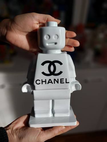 Original Pop Art Fashion Sculpture by Alessandro Piano
