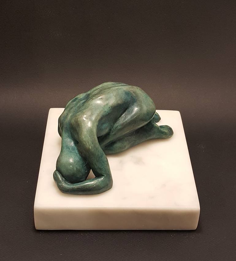 Original Figurative Nude Sculpture by Gaya gnès