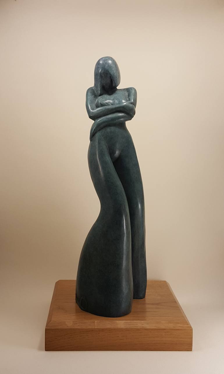 Original Figurative Women Sculpture by Gaya Gnès