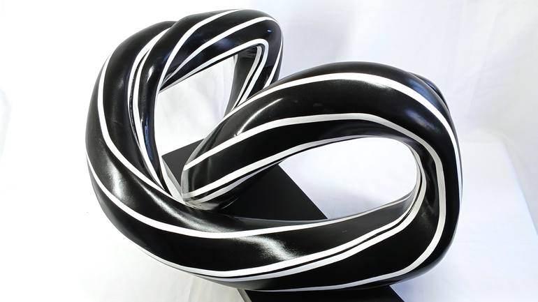 Original Contemporary Abstract Sculpture by Cristián Cuevas