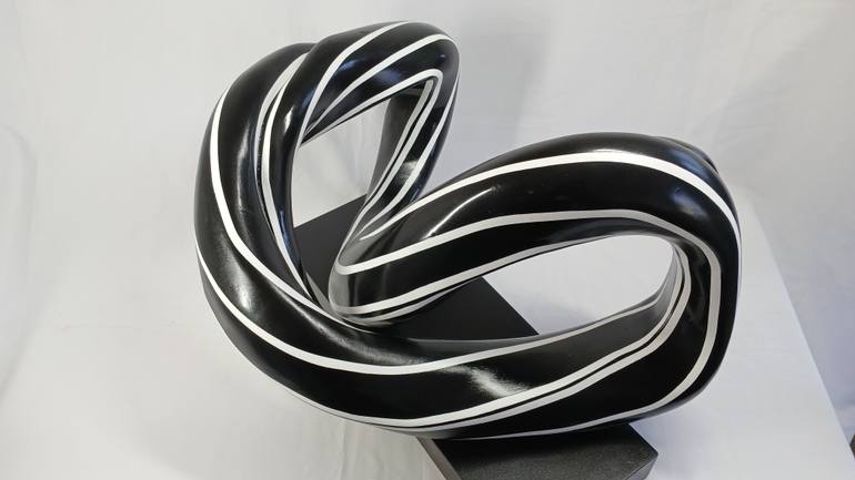 Original Contemporary Abstract Sculpture by Cristián Cuevas