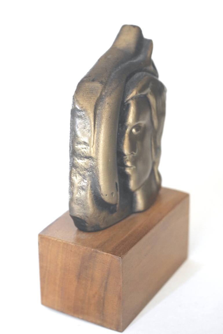 Original Figurative People Sculpture by Michalis Kevgas