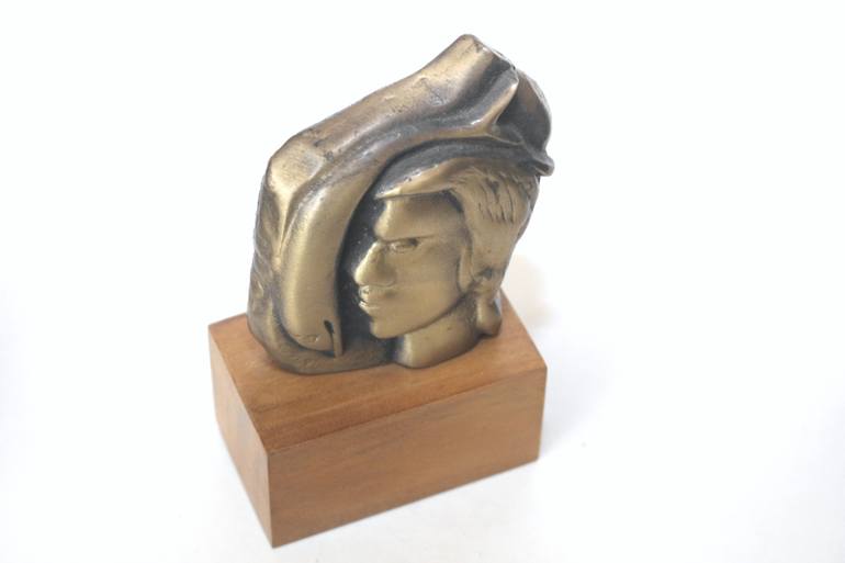 Original Figurative People Sculpture by Michalis Kevgas