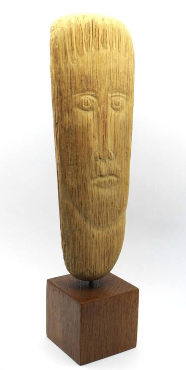 Wooden totem ( ii ) thumb