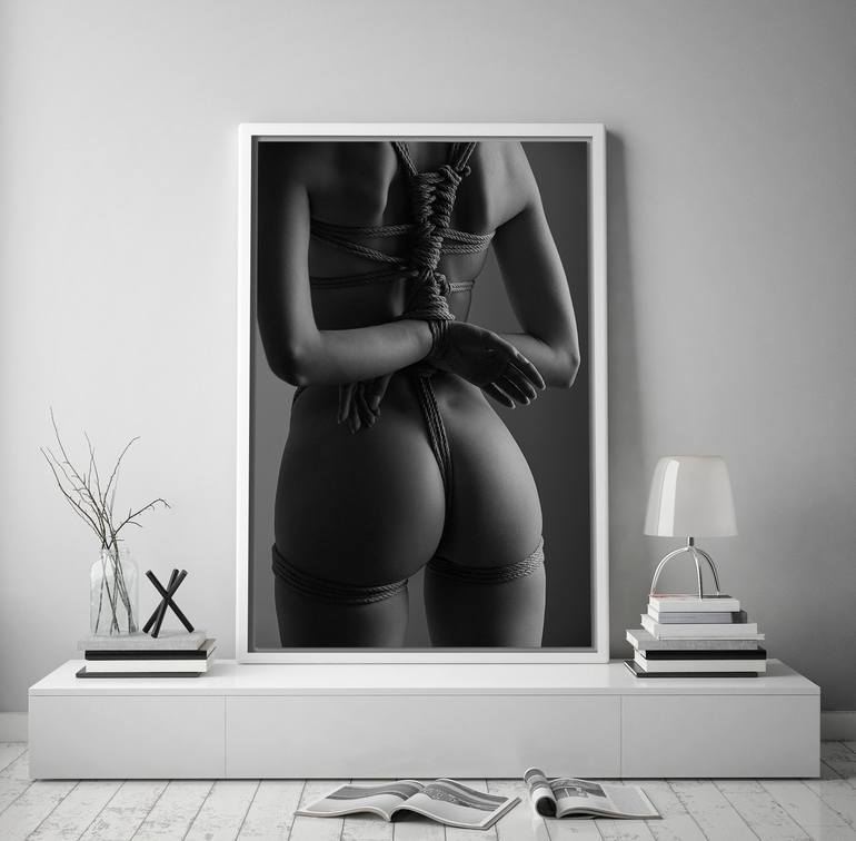 Original Black & White Erotic Photography by Suki Da