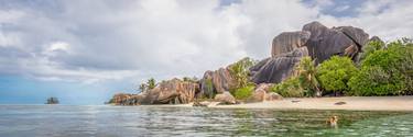 Vision of the sea "La Digue Seychelles" - Limited Edition of 5 image