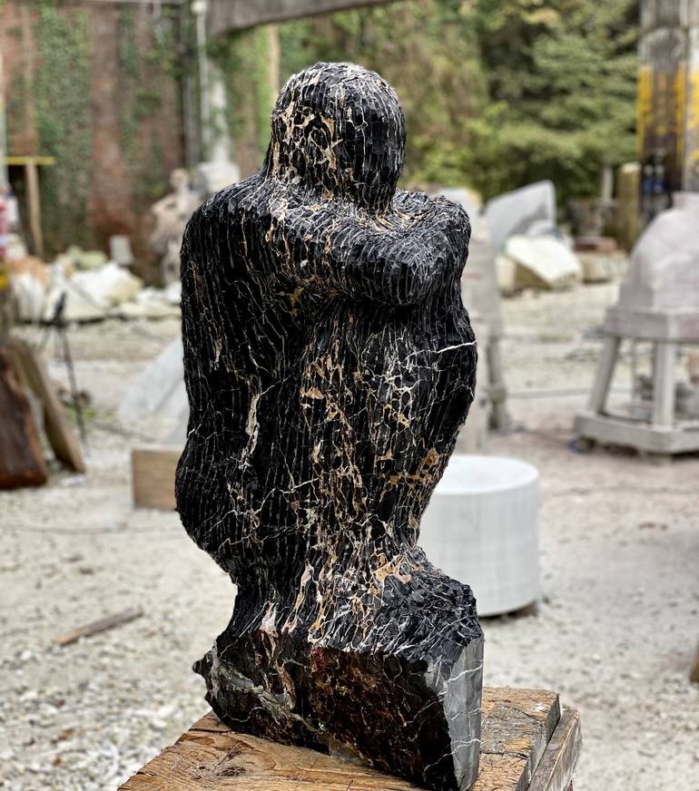 Original Figurative People Sculpture by Marco Petrasch