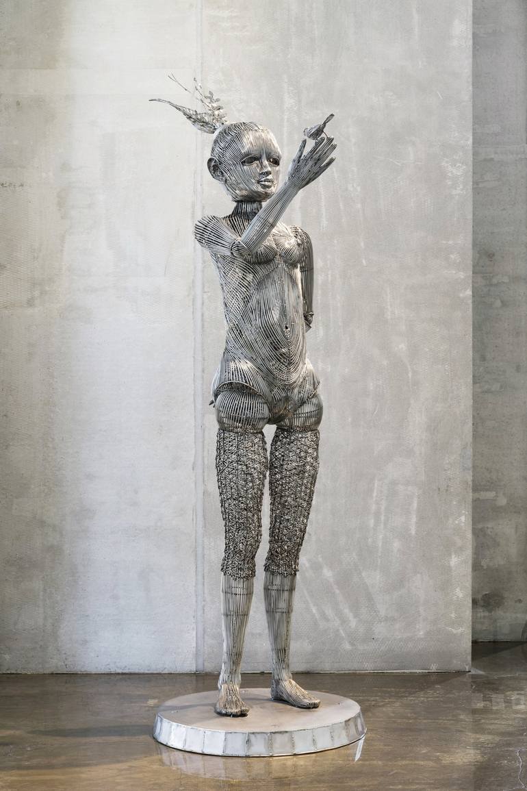 Original Women Sculpture by ByeongDoo Moon