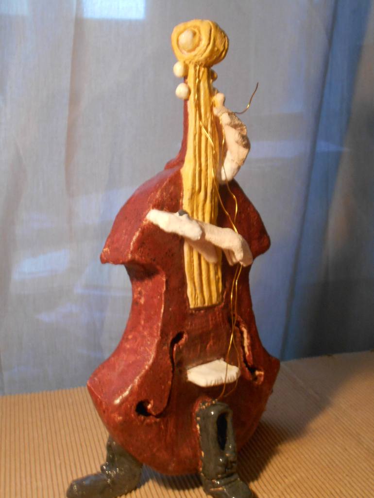 Original Figurative Music Sculpture by Markus Nieden