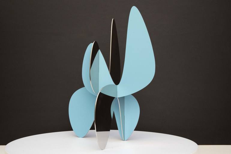 Original Abstract Sculpture by Alejandro Vega Beuvrin