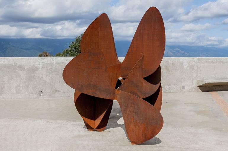 Original Abstract Sculpture by Alejandro Vega Beuvrin