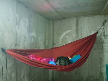 Hammock with balls and LED lights installation thumb