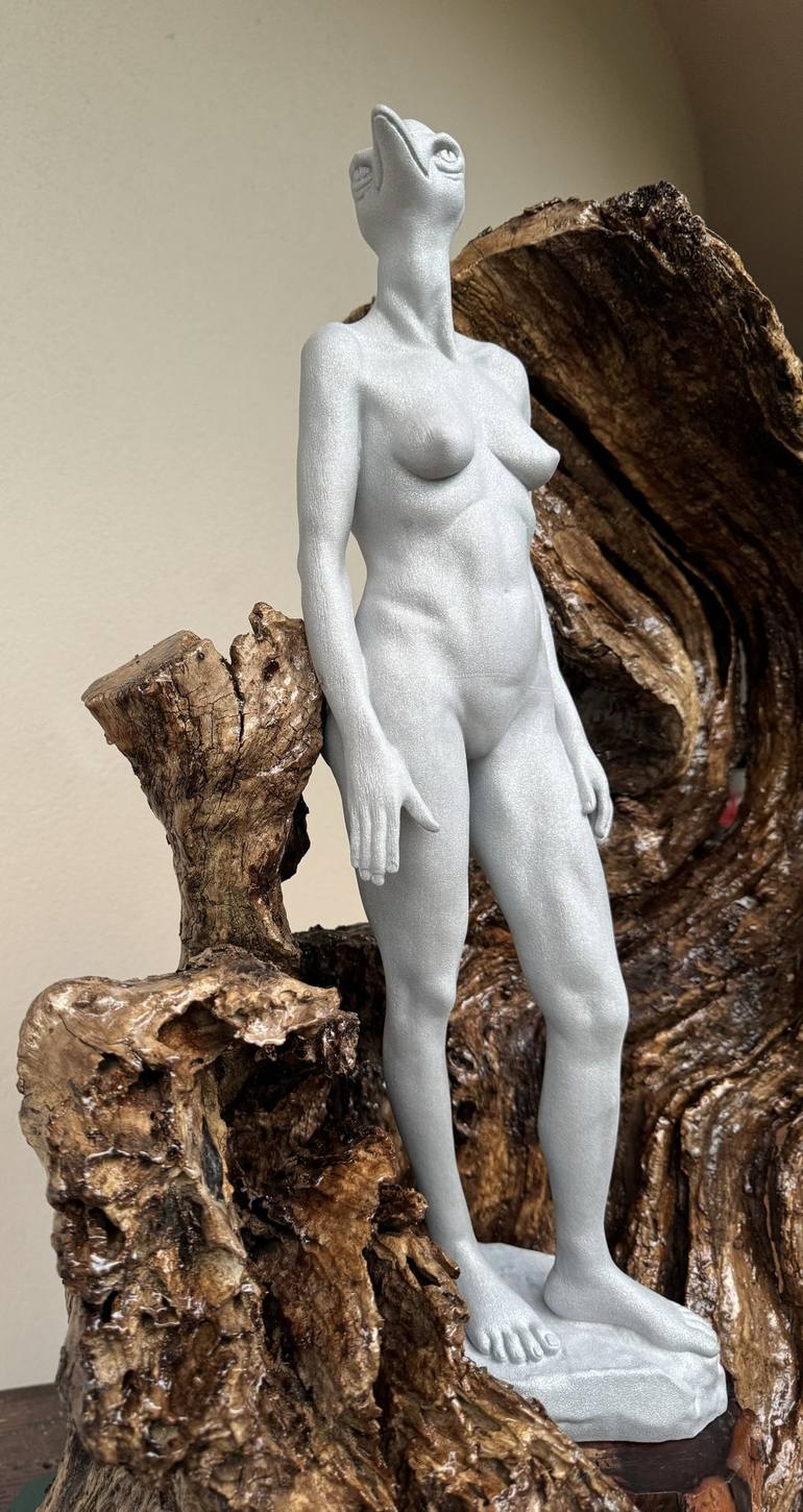 Original Symbolism Body Sculpture by Ania Modzelewski