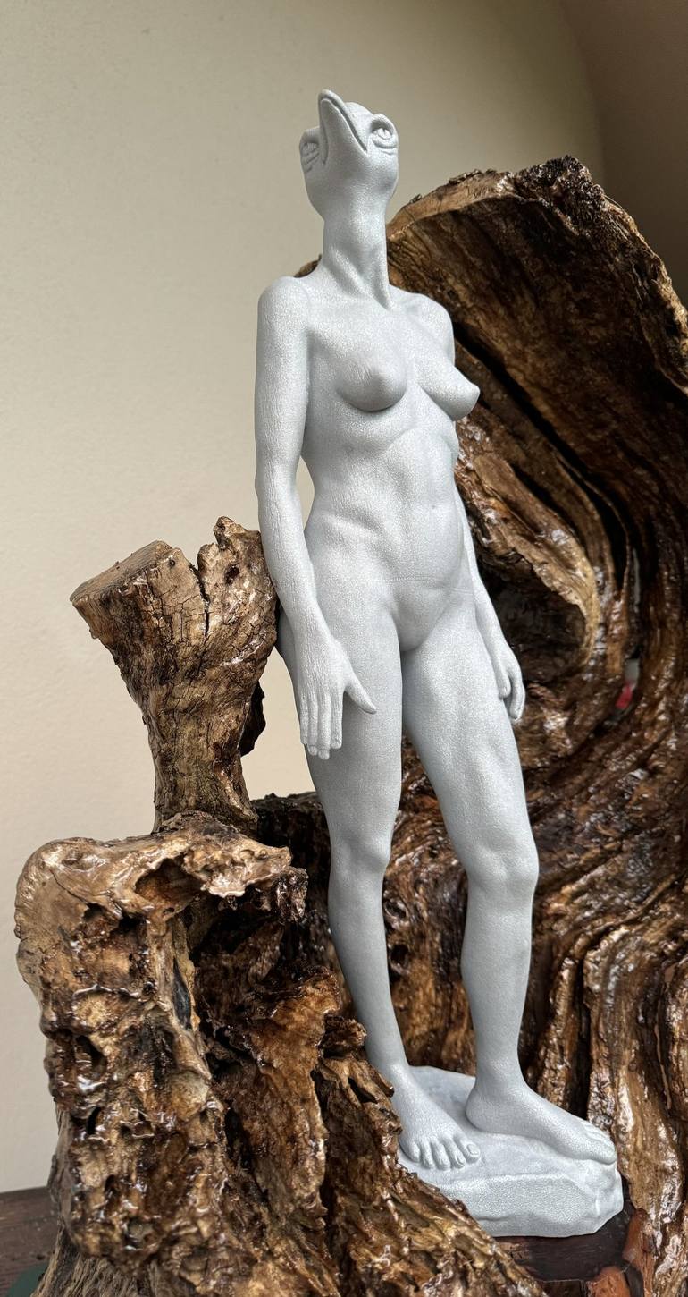 Original Body Sculpture by Ania Modzelewski