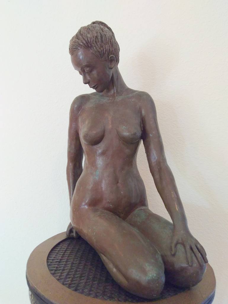 Original Figurative Body Sculpture by Ania Modzelewski