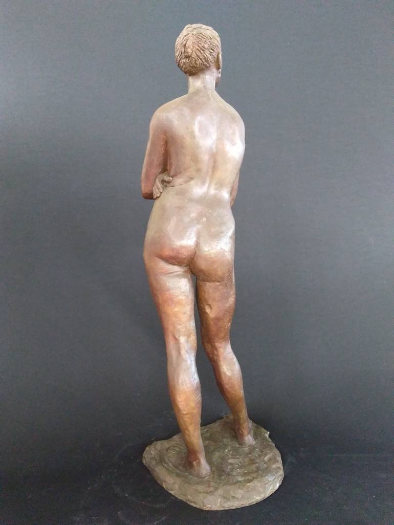 Original Figurative Women Sculpture by Ania Modzelewski