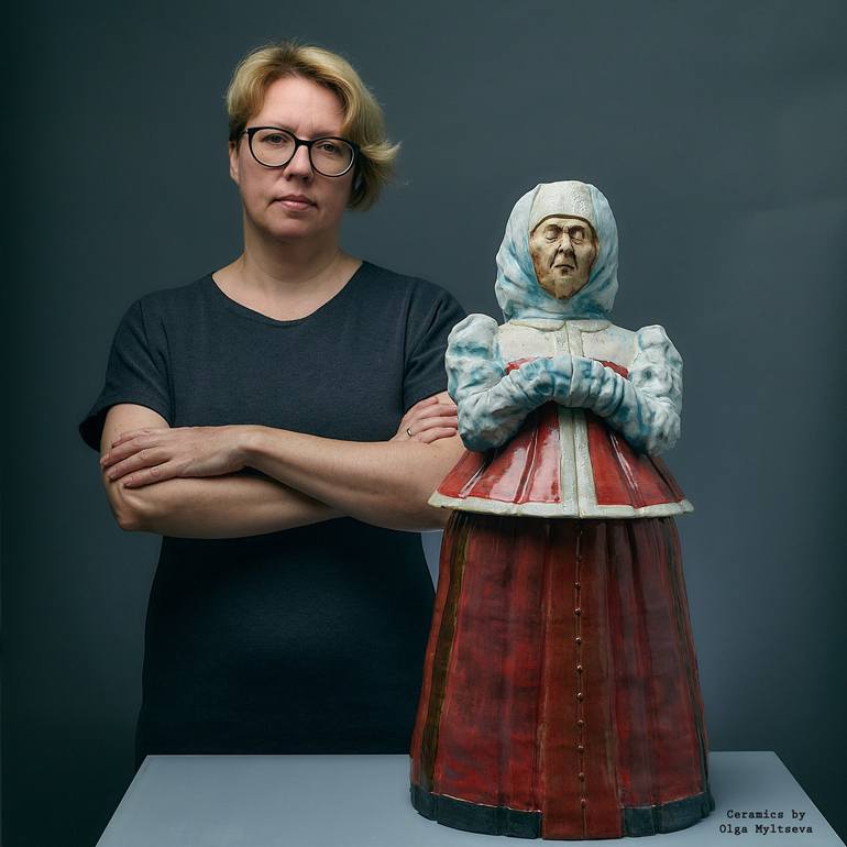 Original Women Sculpture by Oly Miltys