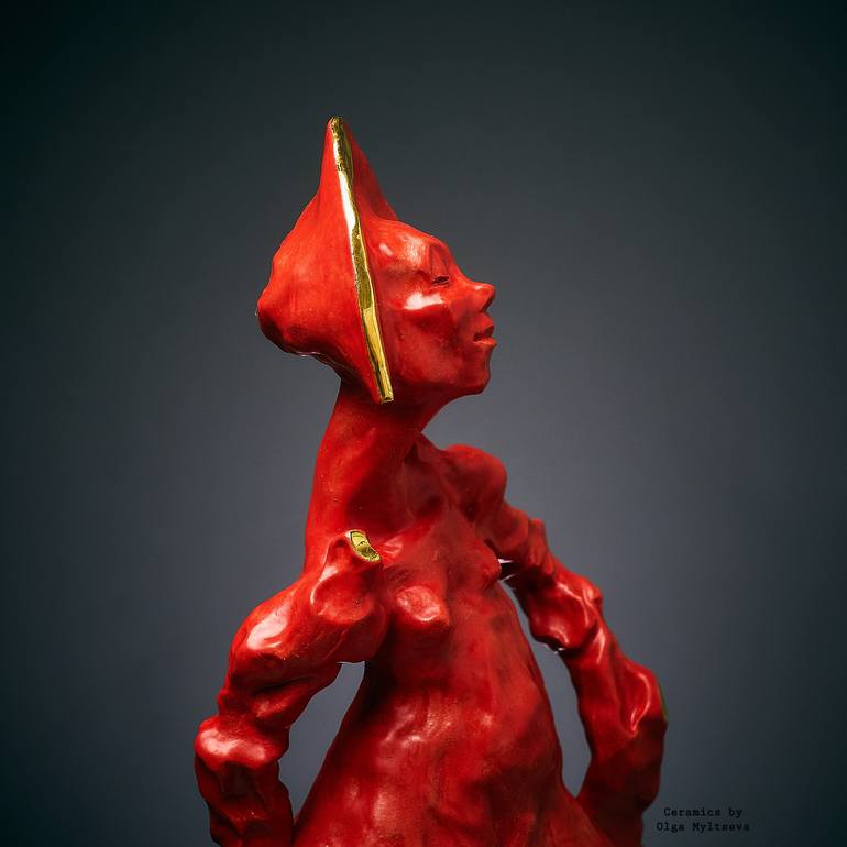 Original Surrealism Women Sculpture by Oly Miltys