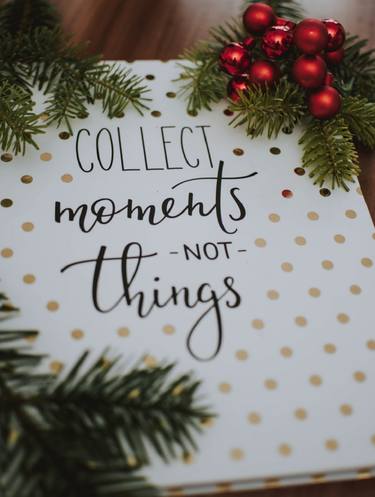 Collect moments not things thumb