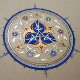 Illumination in a circle by Anne-Elisabeth Seevers