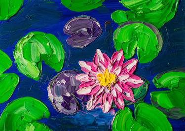 Floating lotus thumb