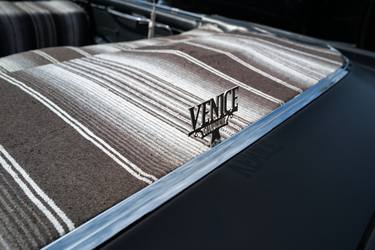 'Venice' 1976 Cadillac Eldorado Convertible 1/25 Limited Edition thumb