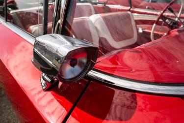 'Candy Apple Red' 1957 Skyliner 1/50 Limited Edition thumb