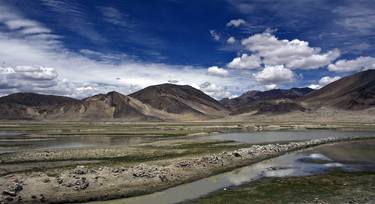 The sky over the Himalayas thumb