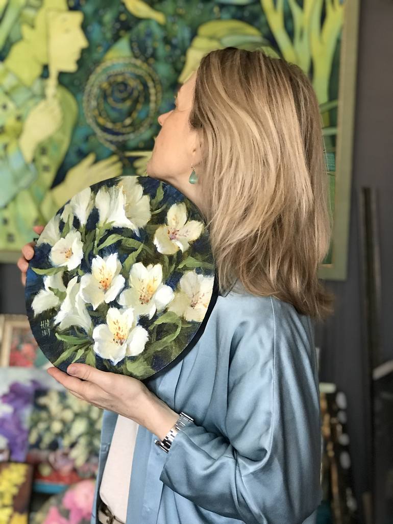 Original Floral Painting by Julia Nepokrytaya