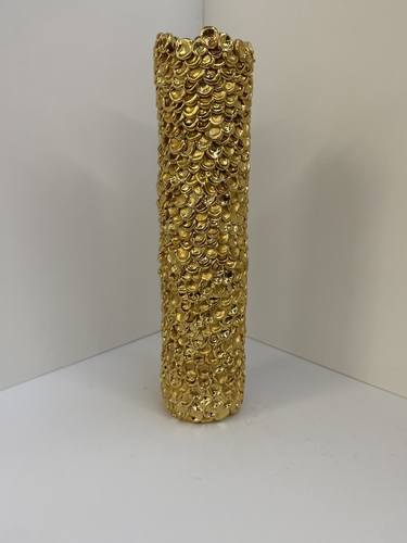 Vase made of small drops thumb