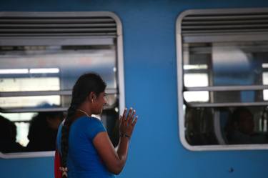 Blue Girl, Blue train, Sri Lanka - Limited Edition of 1 thumb