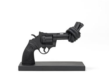 Copy of ''Soft Black'' Non-Violence sculpture in Limited Edition thumb