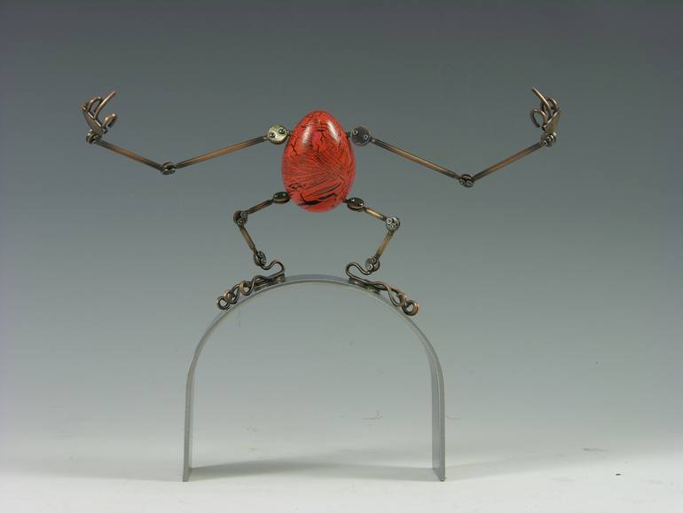 Original Dada People Sculpture by Tomoaki Orikasa