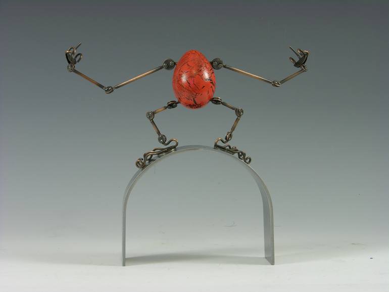 Original Dada People Sculpture by Tomoaki Orikasa