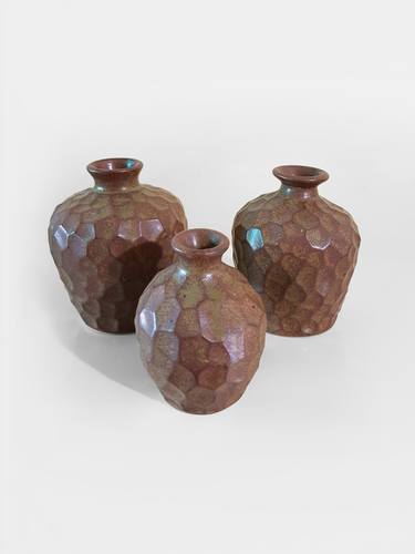 The Oriental Brown Pottery Vase (3pcs) thumb