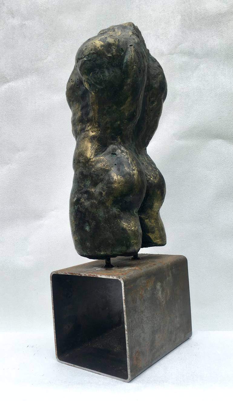 Original Body Sculpture by Emmanuelle Carrad