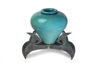 Ceramic Urn, ca. 2010 thumb