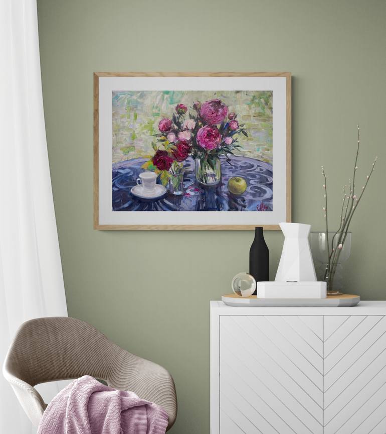 Original Figurative Floral Painting by Eugenia Alekseyev