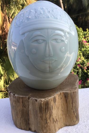 Blue Celadon Vase - Shaman II thumb
