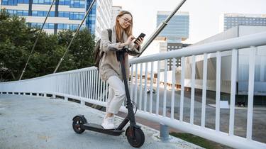 Coolpeds Shark Tank E-Transporters | Various Reasons to Purchase Electric Scooters thumb