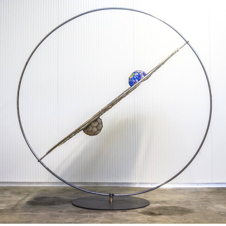 Original Conceptual Pop Culture/Celebrity Sculpture by Thomas Backinmind