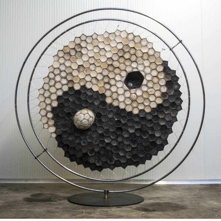 Original Conceptual Pop Culture/Celebrity Sculpture by Thomas Backinmind