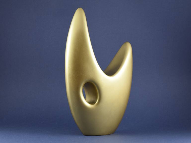 Original Modern Abstract Sculpture by Giulia Madonia