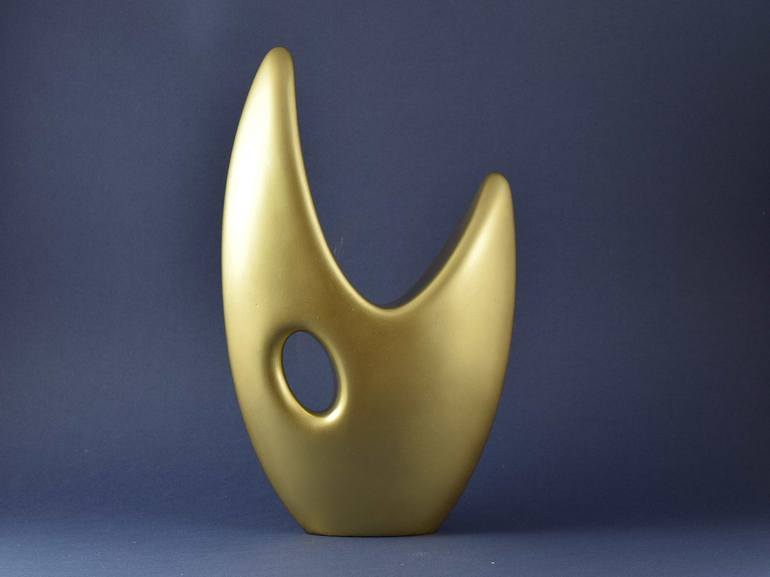 Original Modern Abstract Sculpture by Giulia Madonia