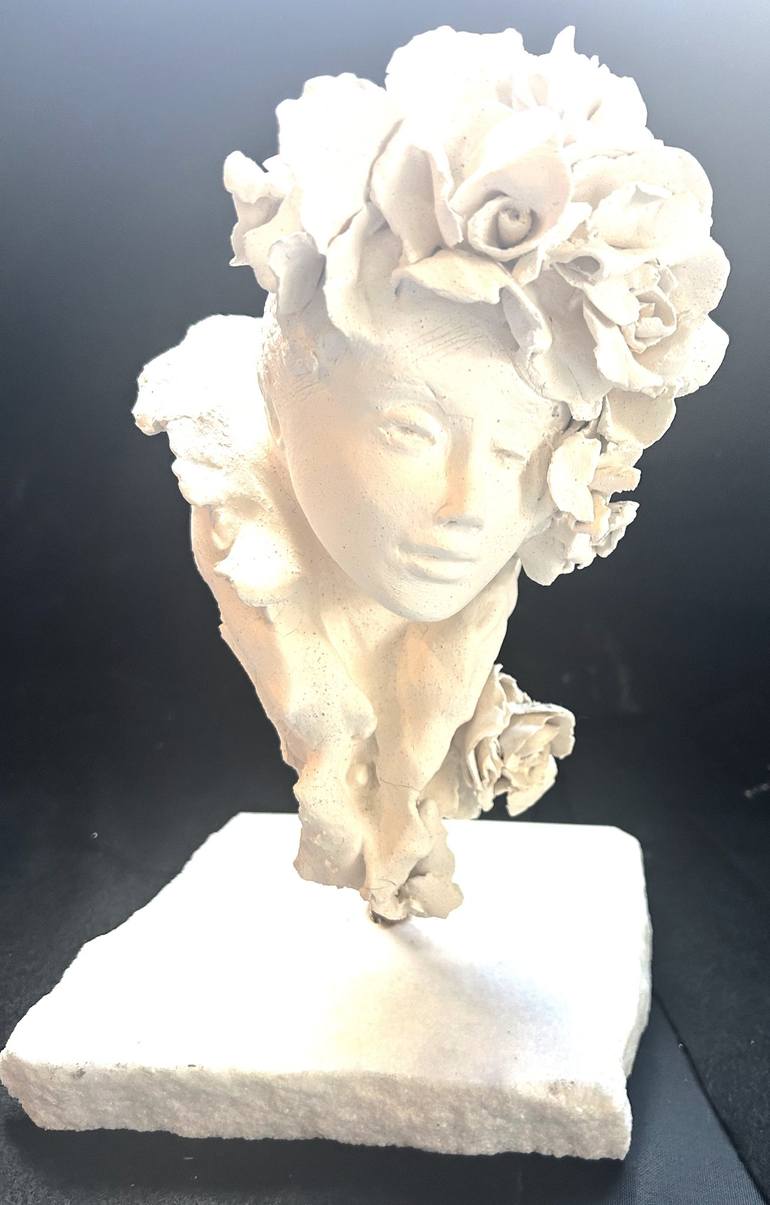 Original Contemporary Women Sculpture by Suzanne SEELY