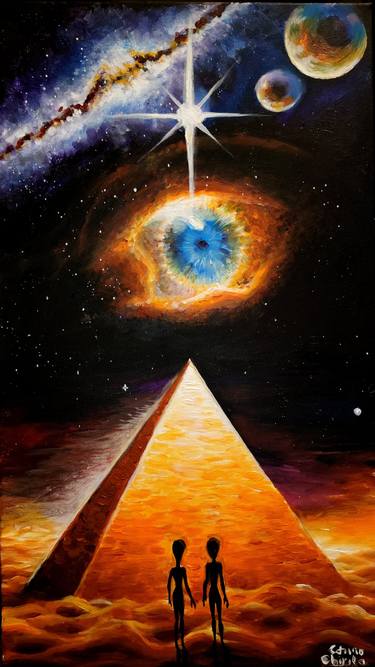 A pyramid uner the Eye of God thumb